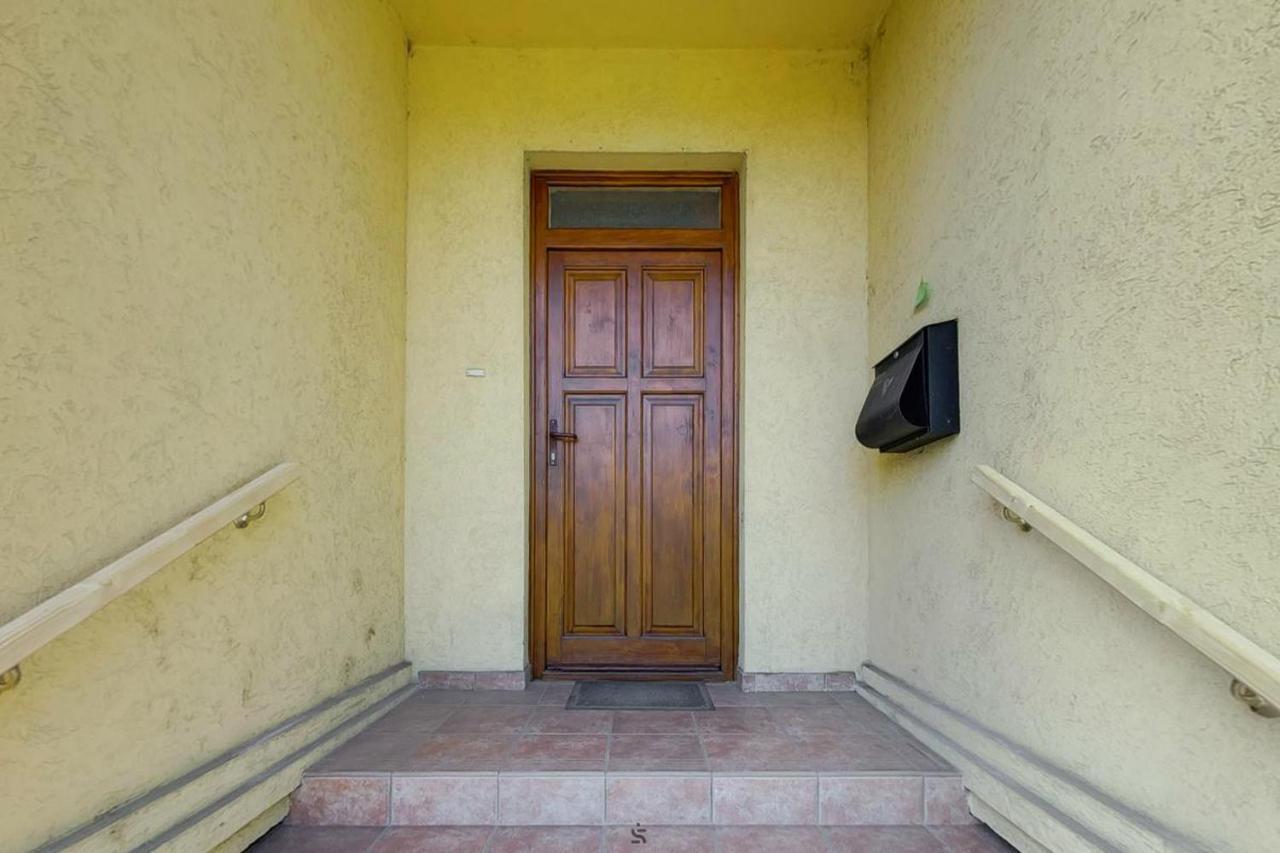 Highway House Hotel Kecskemét Kültér fotó